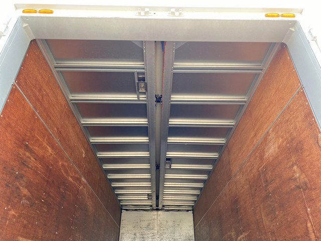 日野レンジャーアルミウイング中型（4t）[写真14]