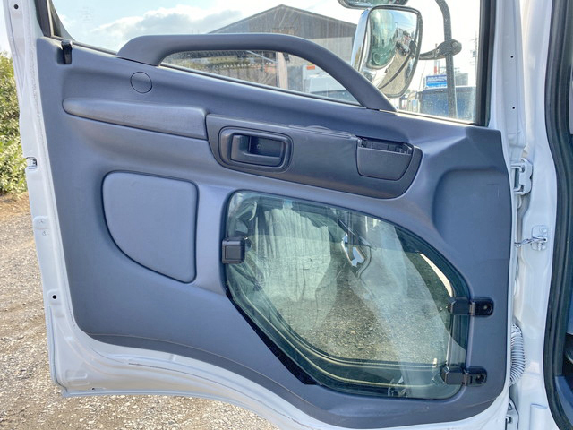 日野レンジャーアルミウイング中型（4t）[写真27]