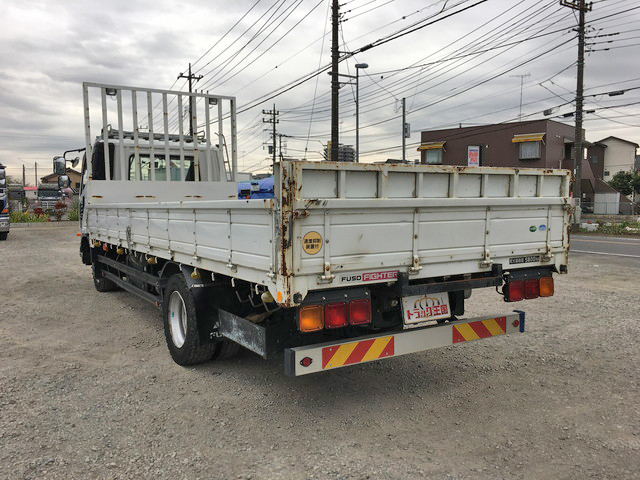 三菱ふそうファイター平ボディ増トン（6t・8t）[写真04]