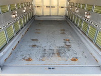 トヨタトヨエースアルミバン小型（2t・3t）[写真13]