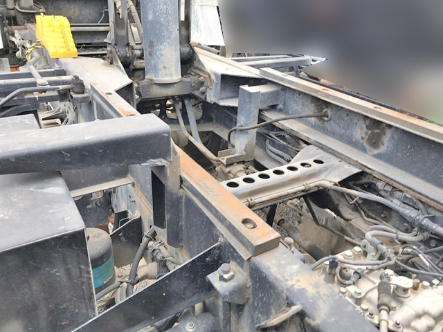 日野レンジャーダンプ増トン（6t・8t）[写真13]