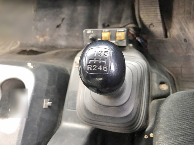 日野レンジャーダンプ増トン（6t・8t）[写真23]