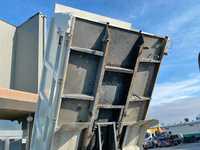 いすゞエルフ深ダンプ（土砂禁ダンプ）小型（2t・3t）[写真19]