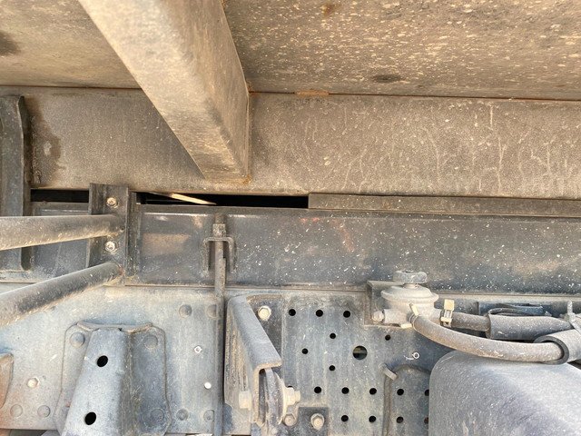 いすゞエルフ深ダンプ（土砂禁ダンプ）小型（2t・3t）[写真25]