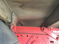 いすゞエルフ平ボディ小型（2t・3t）[写真16]