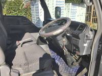 いすゞエルフ平ボディ小型（2t・3t）[写真24]