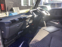 いすゞエルフ平ボディ小型（2t・3t）[写真27]