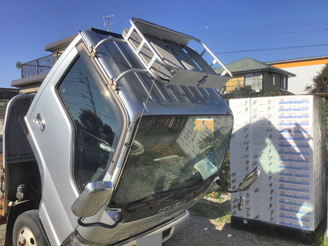 いすゞエルフ平ボディ小型（2t・3t）[写真07]