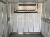 三菱ふそうキャンター冷凍車（冷蔵車）小型（2t・3t）[写真12]