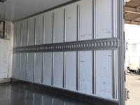 三菱ふそうキャンター冷凍車（冷蔵車）小型（2t・3t）[写真14]