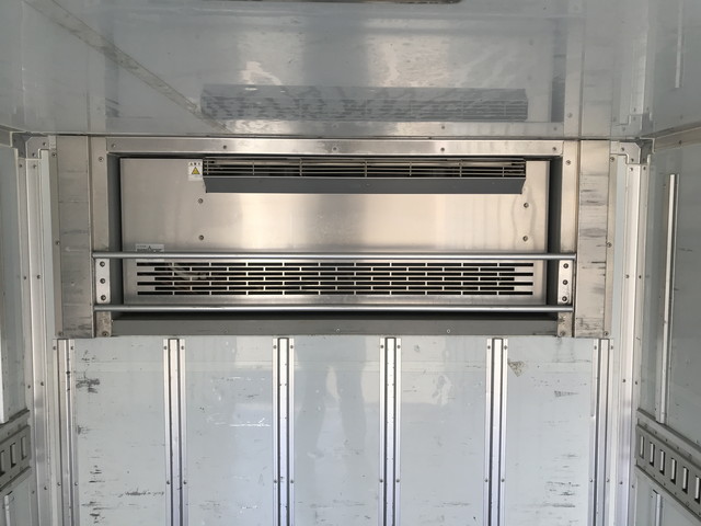 三菱ふそうキャンター冷凍車（冷蔵車）小型（2t・3t）[写真15]