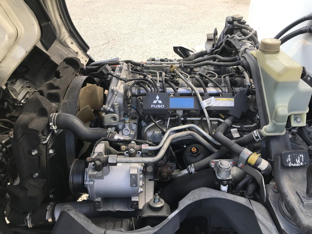 三菱ふそうキャンター冷凍車（冷蔵車）小型（2t・3t）[写真25]