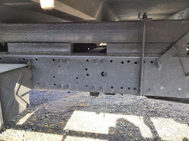 三菱ふそうキャンター平ボディ小型（2t・3t）[写真15]