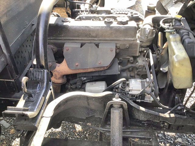 三菱ふそうキャンター平ボディ小型（2t・3t）[写真20]