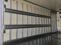 三菱ふそうキャンター冷凍車（冷蔵車）小型（2t・3t）[写真10]