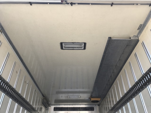 三菱ふそうキャンター冷凍車（冷蔵車）小型（2t・3t）[写真12]