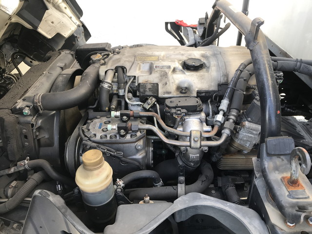 三菱ふそうキャンター冷凍車（冷蔵車）小型（2t・3t）[写真24]