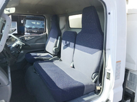 三菱ふそうキャンター冷凍車（冷蔵車）小型（2t・3t）[写真29]