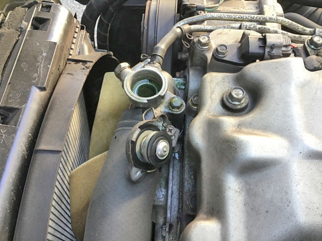 三菱ふそうキャンターパネルバン小型（2t・3t）[写真10]