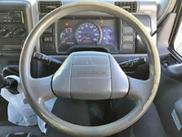 三菱ふそうキャンターパネルバン小型（2t・3t）[写真25]