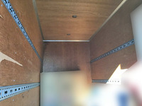 三菱ふそうキャンターパネルバン小型（2t・3t）[写真06]