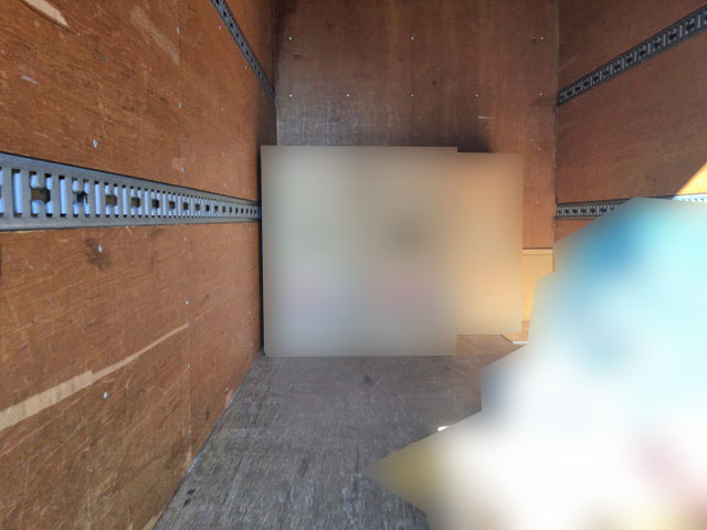 三菱ふそうキャンターパネルバン小型（2t・3t）[写真08]