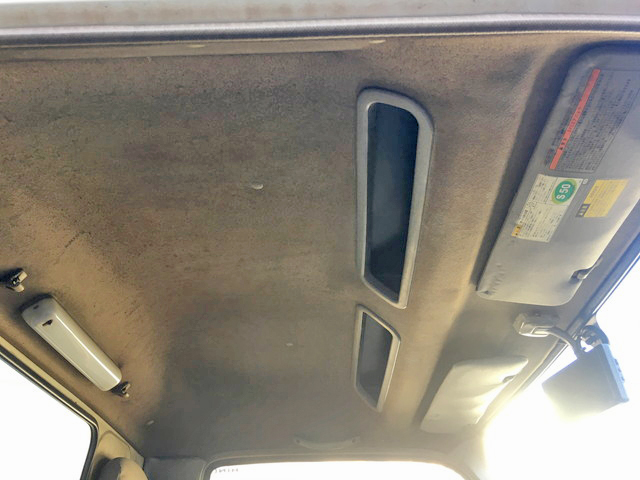 日野デュトロパネルバン小型（2t・3t）[写真32]