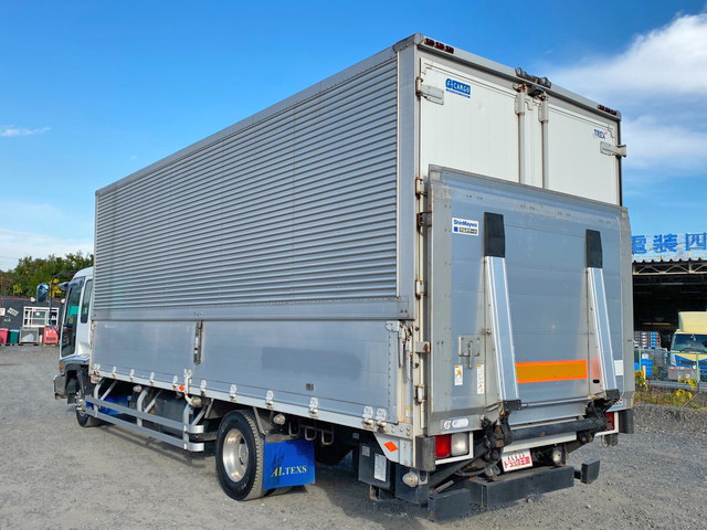 いすゞフォワードアルミウイング中型（4t）[写真04]