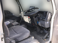 いすゞエルフ平ボディ小型（2t・3t）[写真20]