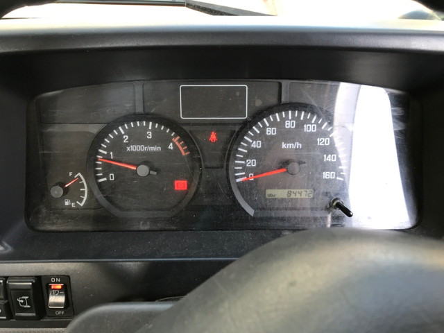 いすゞエルフ平ボディ小型（2t・3t）[写真22]