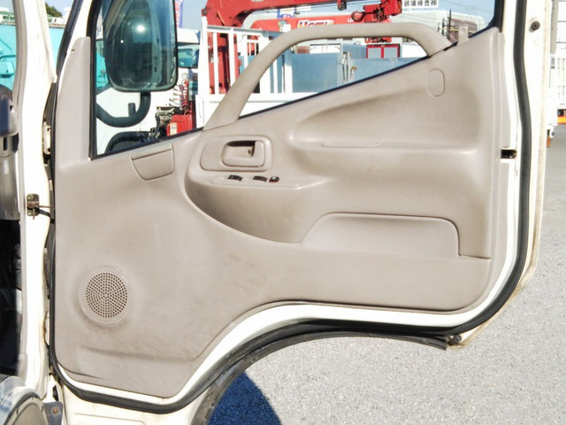 トヨタダイナアルミウイング小型（2t・3t）[写真30]