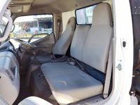 トヨタダイナアルミウイング小型（2t・3t）[写真32]