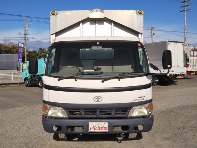 トヨタダイナアルミウイング小型（2t・3t）[写真09]