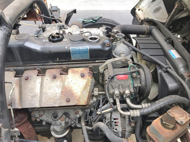 三菱ふそうキャンター平ボディ小型（2t・3t）[写真18]