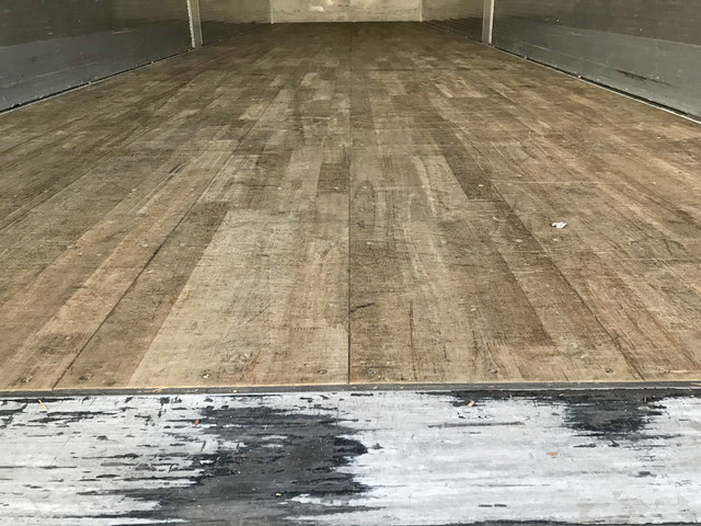 日野プロフィアアルミウイング大型（10t）[写真14]