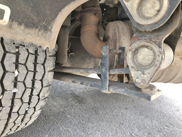 三菱ふそうキャンター平ボディ小型（2t・3t）[写真17]