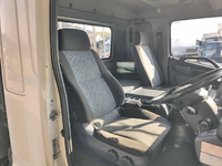 日野レンジャー平ボディ中型（4t）[写真34]