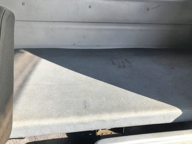 日野レンジャー平ボディ中型（4t）[写真36]