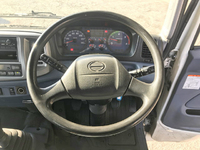 日野レンジャー平ボディ中型（4t）[写真37]