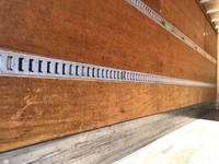 いすゞフォワードアルミバン中型（4t）[写真12]