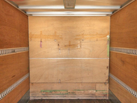 いすゞフォワードアルミバン中型（4t）[写真13]