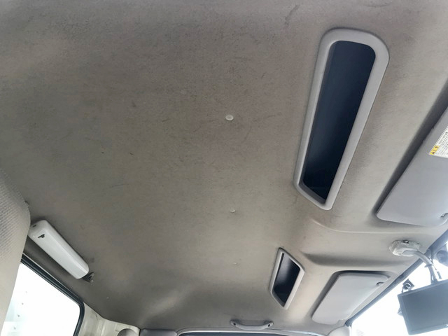 日野デュトロアルミバン小型（2t・3t）[写真34]