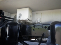 いすゞフォワードパッカー車（塵芥車）中型（4t）[写真17]