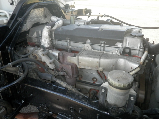 いすゞフォワードパッカー車（塵芥車）中型（4t）[写真27]