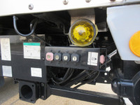 日野デュトロアルミバン小型（2t・3t）[写真09]