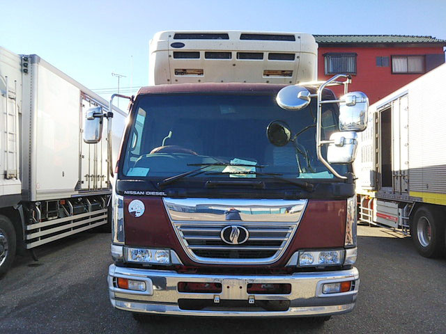 UDトラックスコンドル冷凍車（冷蔵車）増トン（6t・8t）[写真05]