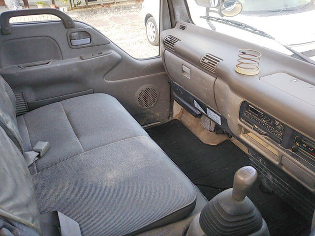 いすゞエルフクレーン4段小型（2t・3t）[写真23]