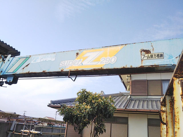 いすゞエルフクレーン4段小型（2t・3t）[写真08]