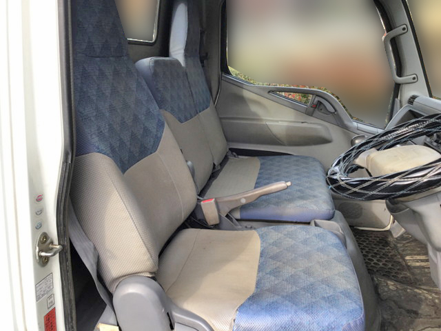 三菱ふそうキャンターダンプ小型（2t・3t）[写真18]