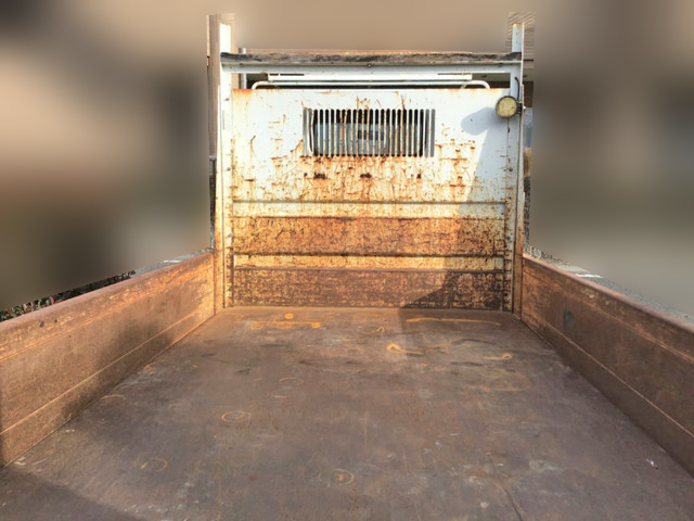 三菱ふそうキャンターダンプ小型（2t・3t）[写真06]